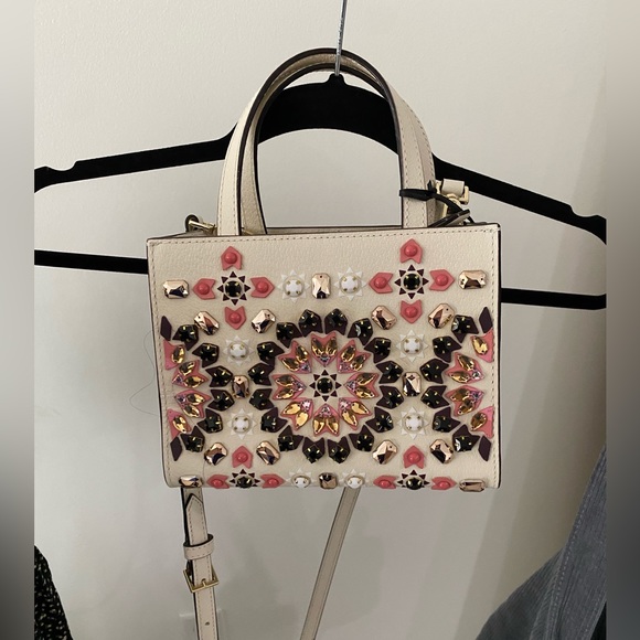 kate spade Handbags - Kate Spade Crossbody Hand Bag